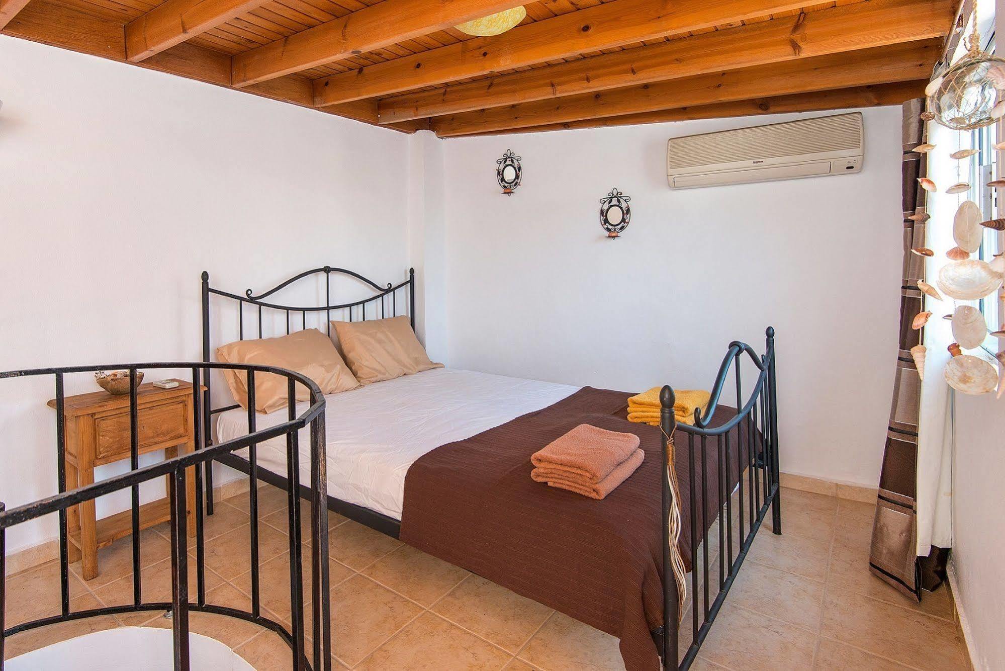Villa Old Town Roloi House Rhodes City Exterior foto